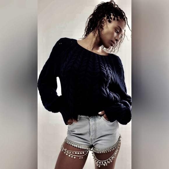 Free People Tops - NWT FREE PEOPLE Sandre Cable Stitch Pullover Cropped Sweater SZ: M